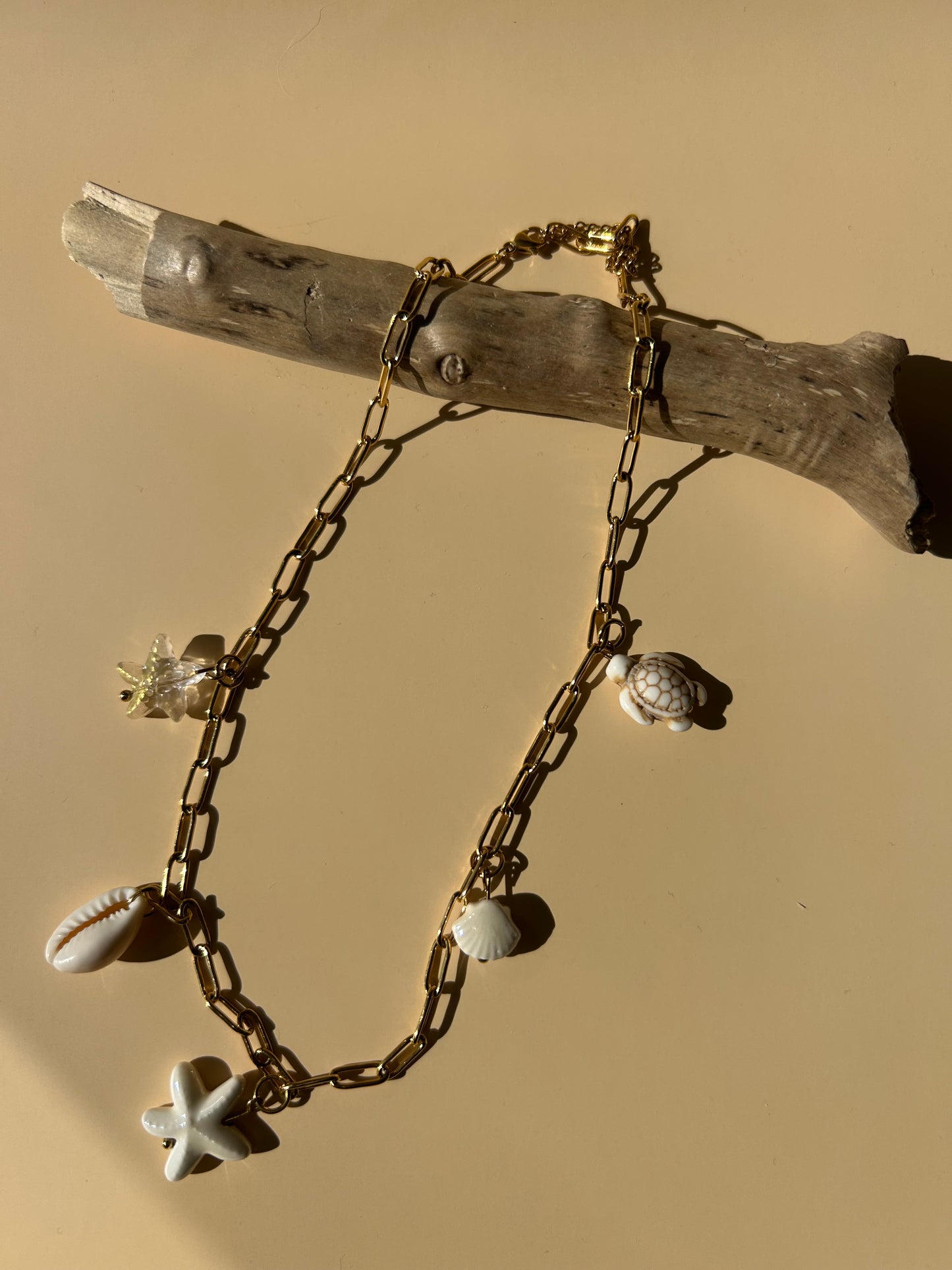Collier Maé