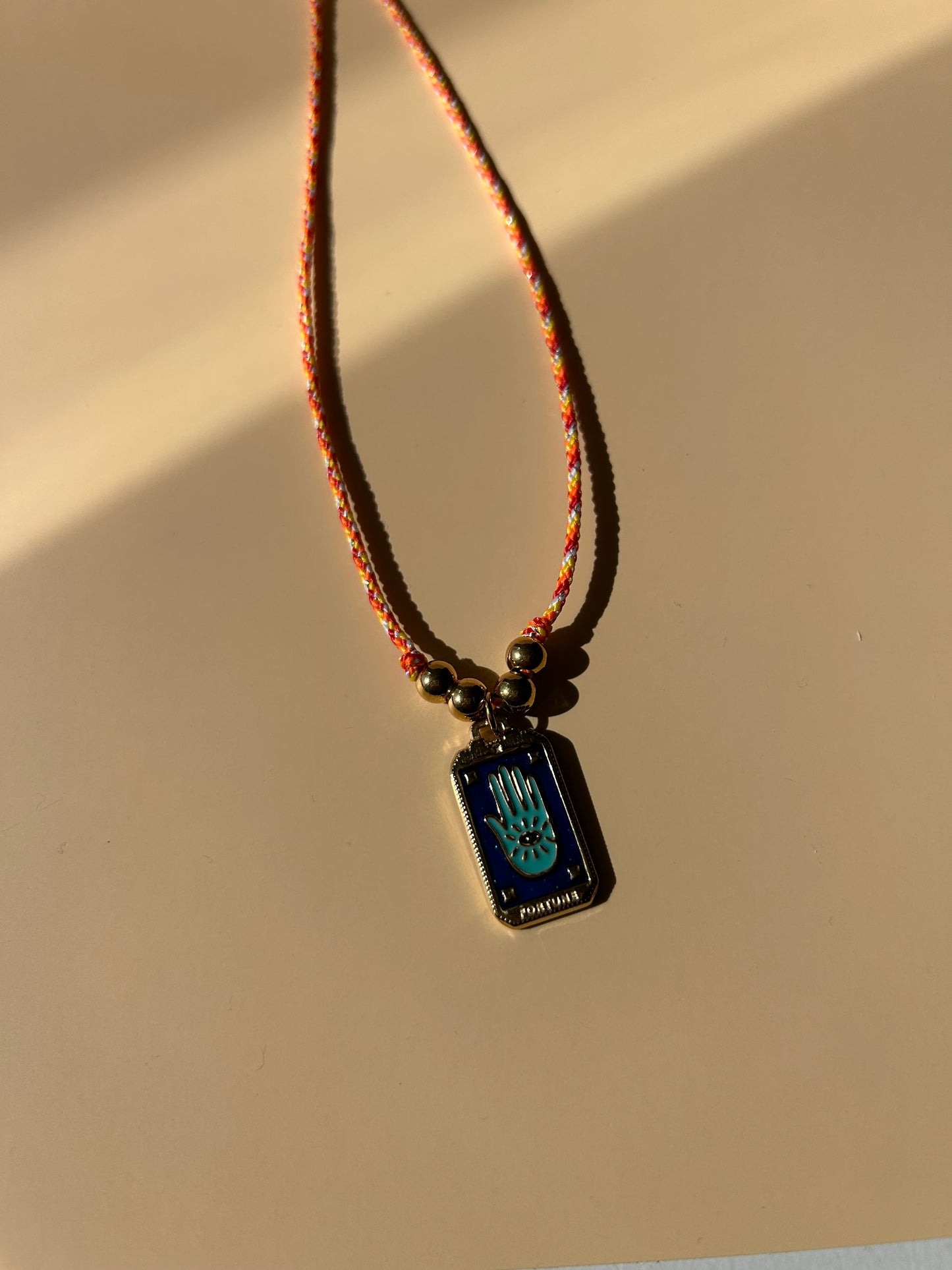 Collier Isra