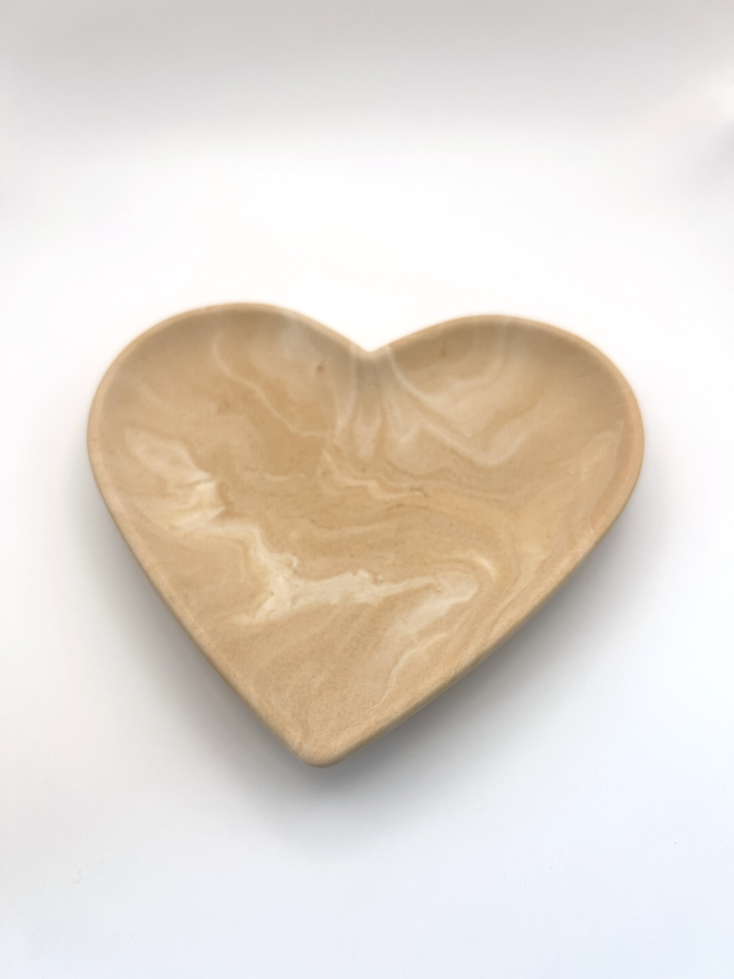 Plateau décoratif coeur en Jesmonite 12cm 12x cm