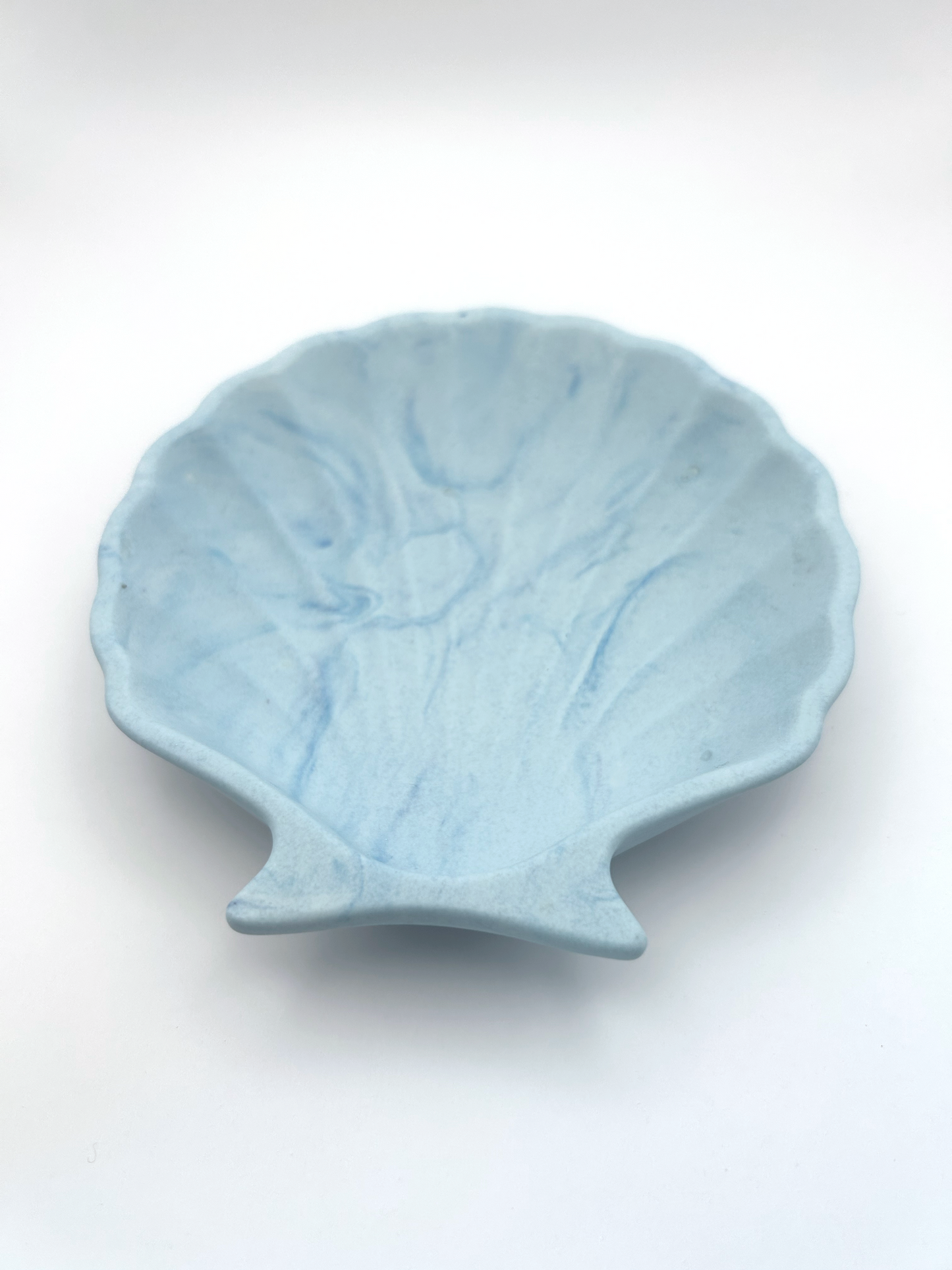 Plateau décoratif coquillage en Jesmonite 11cm x 11cm