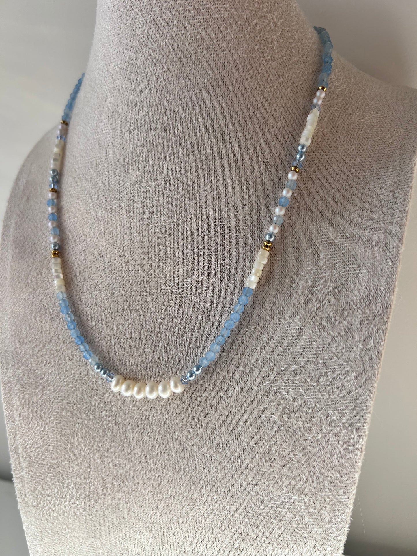 Collier Baura