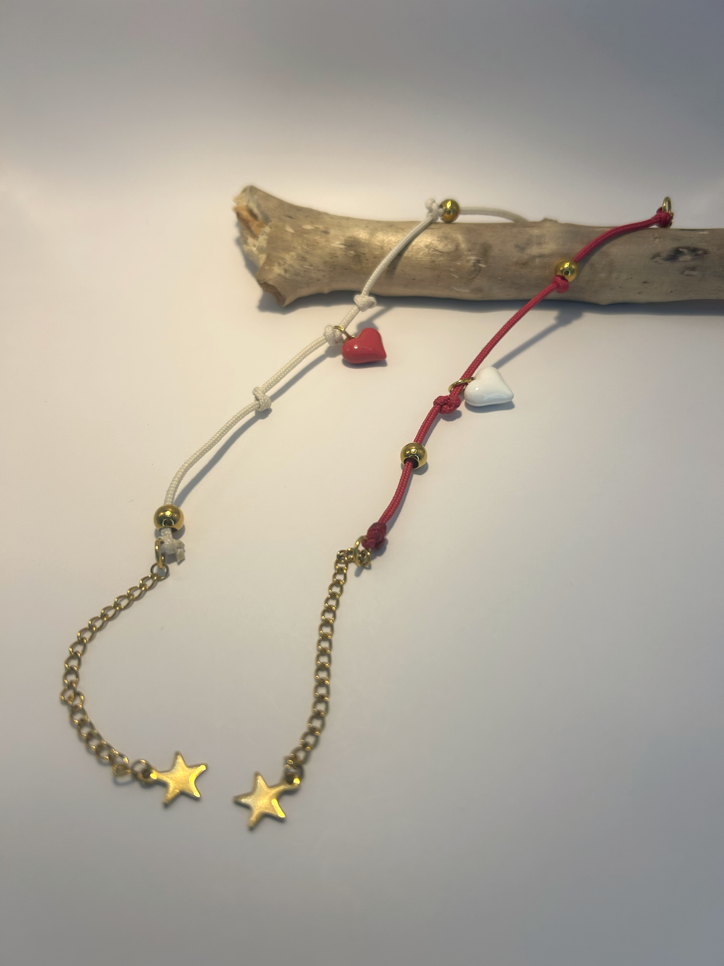 Bracelet cordon breloque coeur blanc